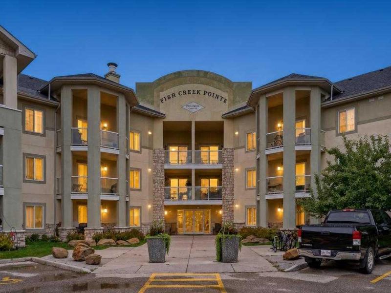 2307, 2518 Fish Creek Boulevard SW Calgary AB T2Y4T6 | MLS #A2342555 MLS #A2342555 image #0