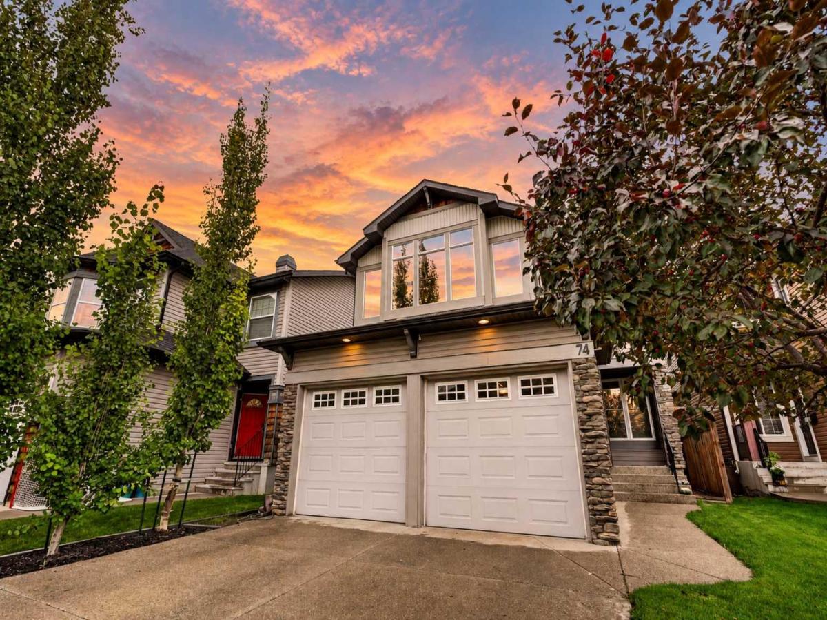 74 Autumn Circle SE Calgary AB T3M 0J7 | MLS #A2345804 MLS #A2345804 image #0
