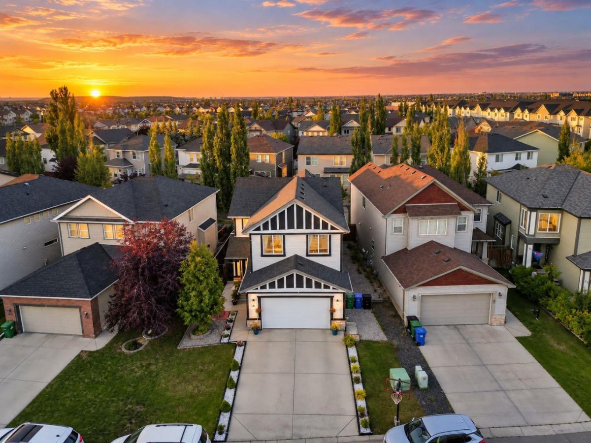 58 Copperleaf Terrace SE Calgary AB T2Z 0H9 | MLS #A2347525 MLS #A2347525 image #0