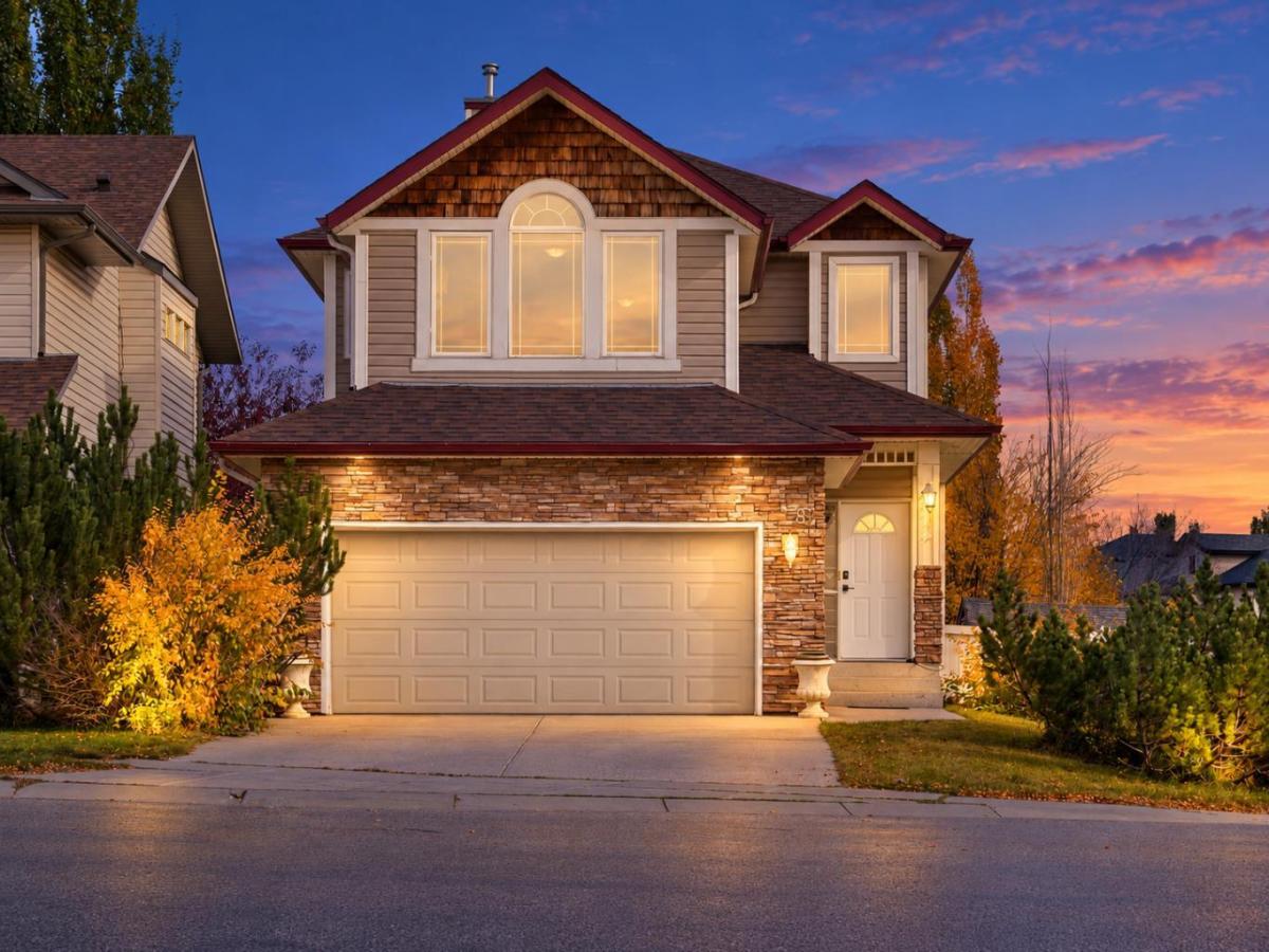 86 Tuscany Ravine Road NW Calgary AB T3L 2R9 | MLS #A2347745 MLS #A2347745 image #0