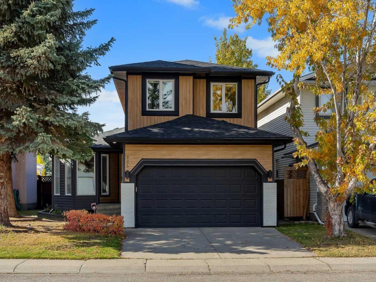 MLS #A2352505 image #0