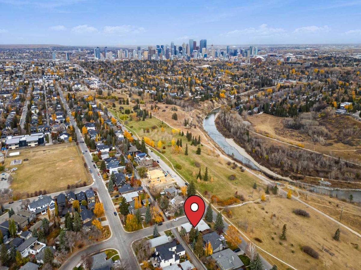 4703 14A Street SW Calgary AB T2T3Y5 | MLS #A2353308 MLS #A2353308 image #0