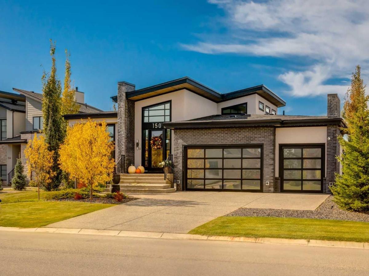 150 Watermark Avenue Rural Rocky View County AB T3L 0E8 | MLS #A2353660 MLS #A2353660 image #0