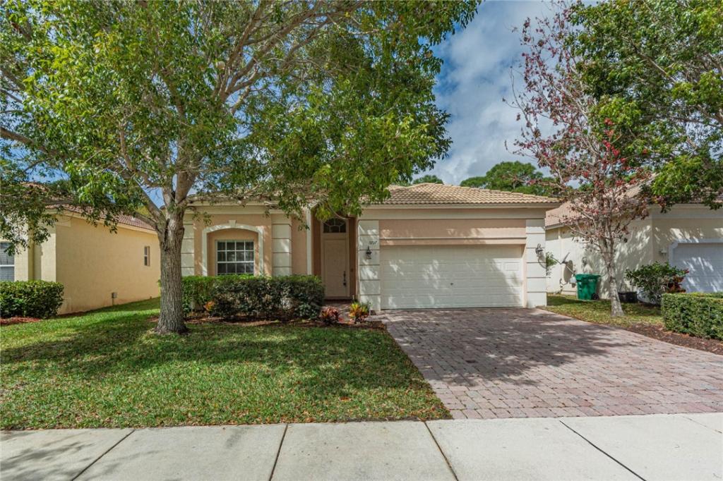 MLS #299635 image #0