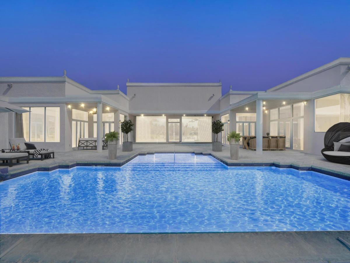 MLS #RX-10764901 image #0