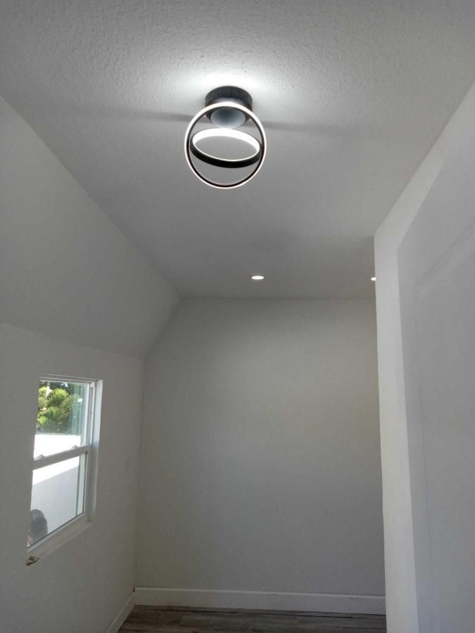 MLS #RX-10940419 image #0