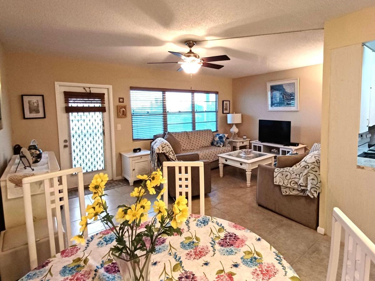 MLS #RX-10954373 image #0