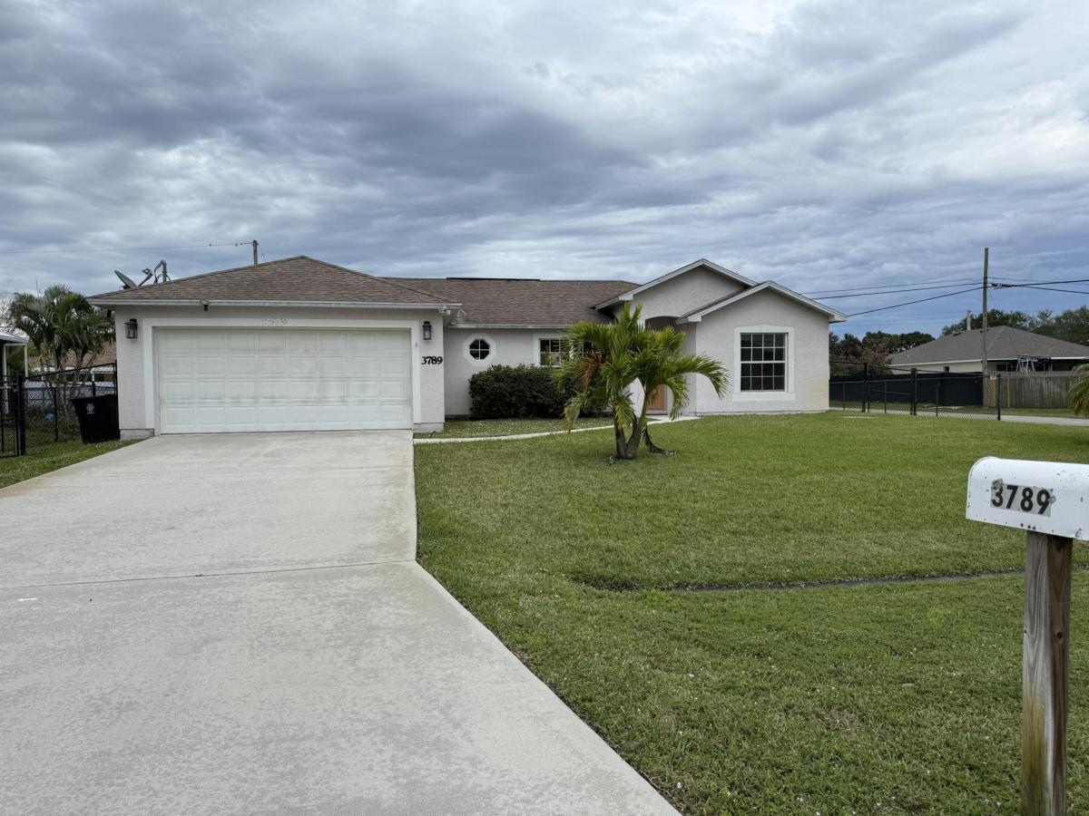 MLS #RX-10966400 image #0