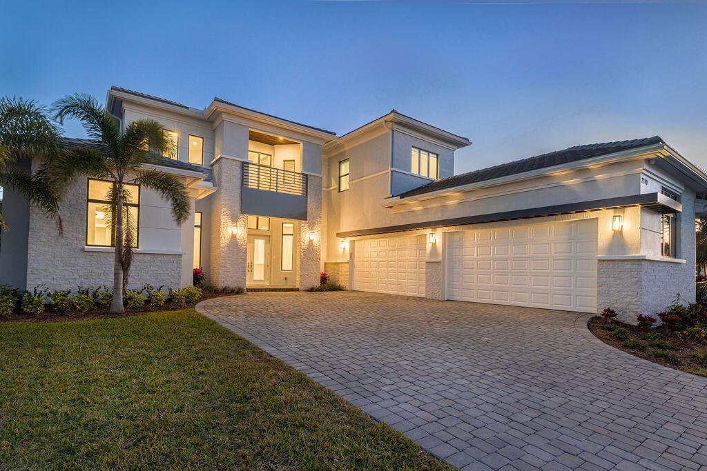 MLS #RX-10967767 image #0