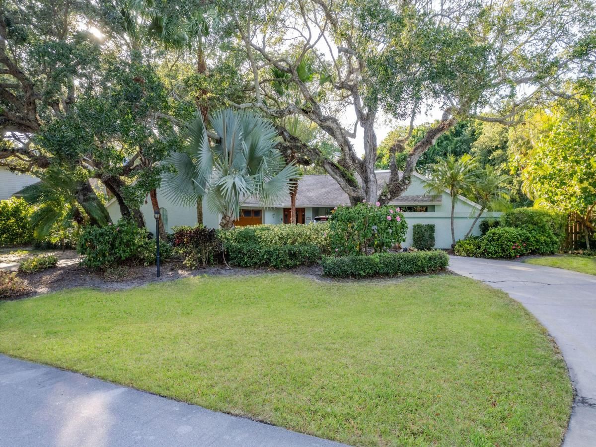 MLS #RX-10972542 image #0