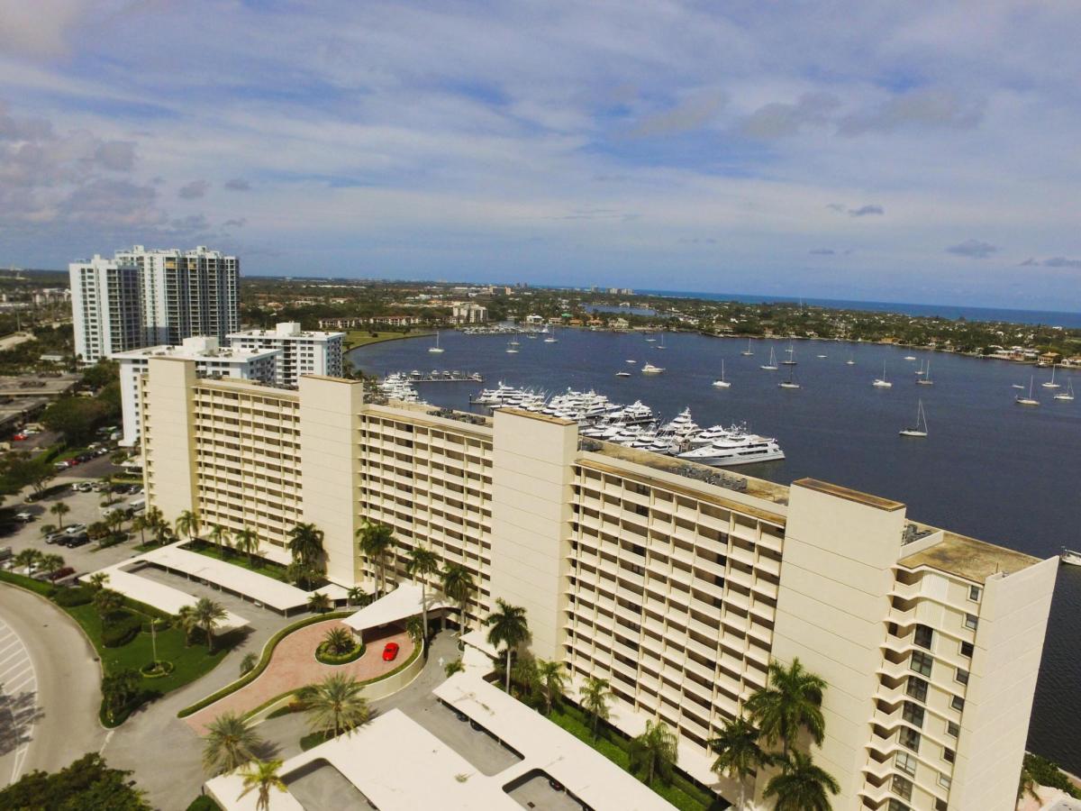 MLS #RX-10976362 image #0