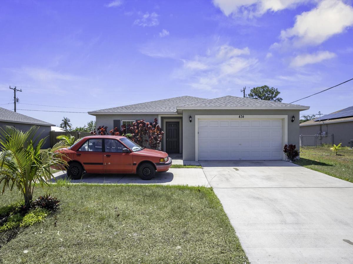 MLS #RX-10978984 image #0