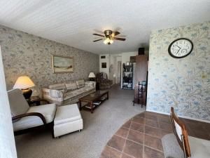 MLS #RX-11005944 image #0