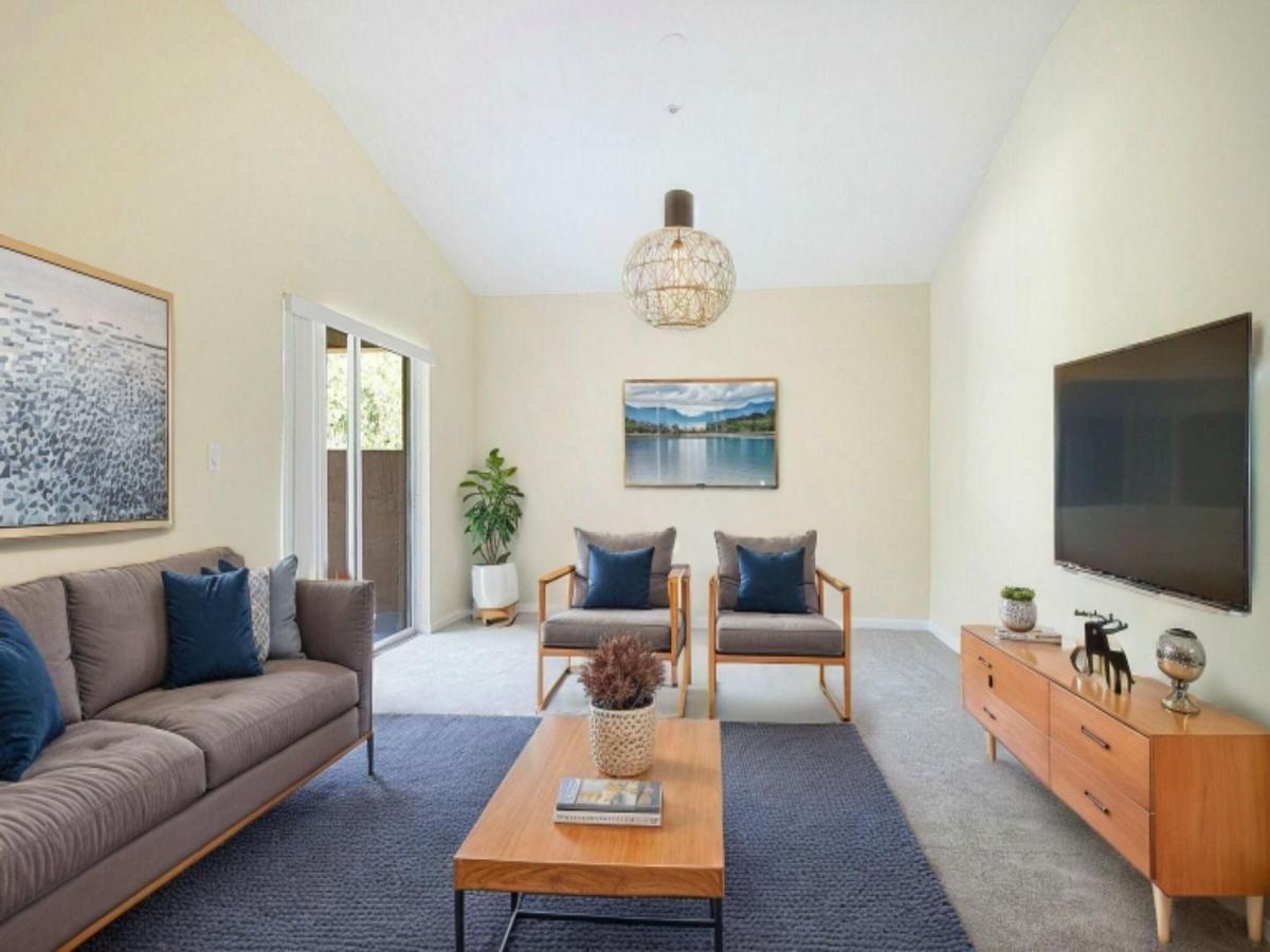 MLS #RX-10724350 image #0