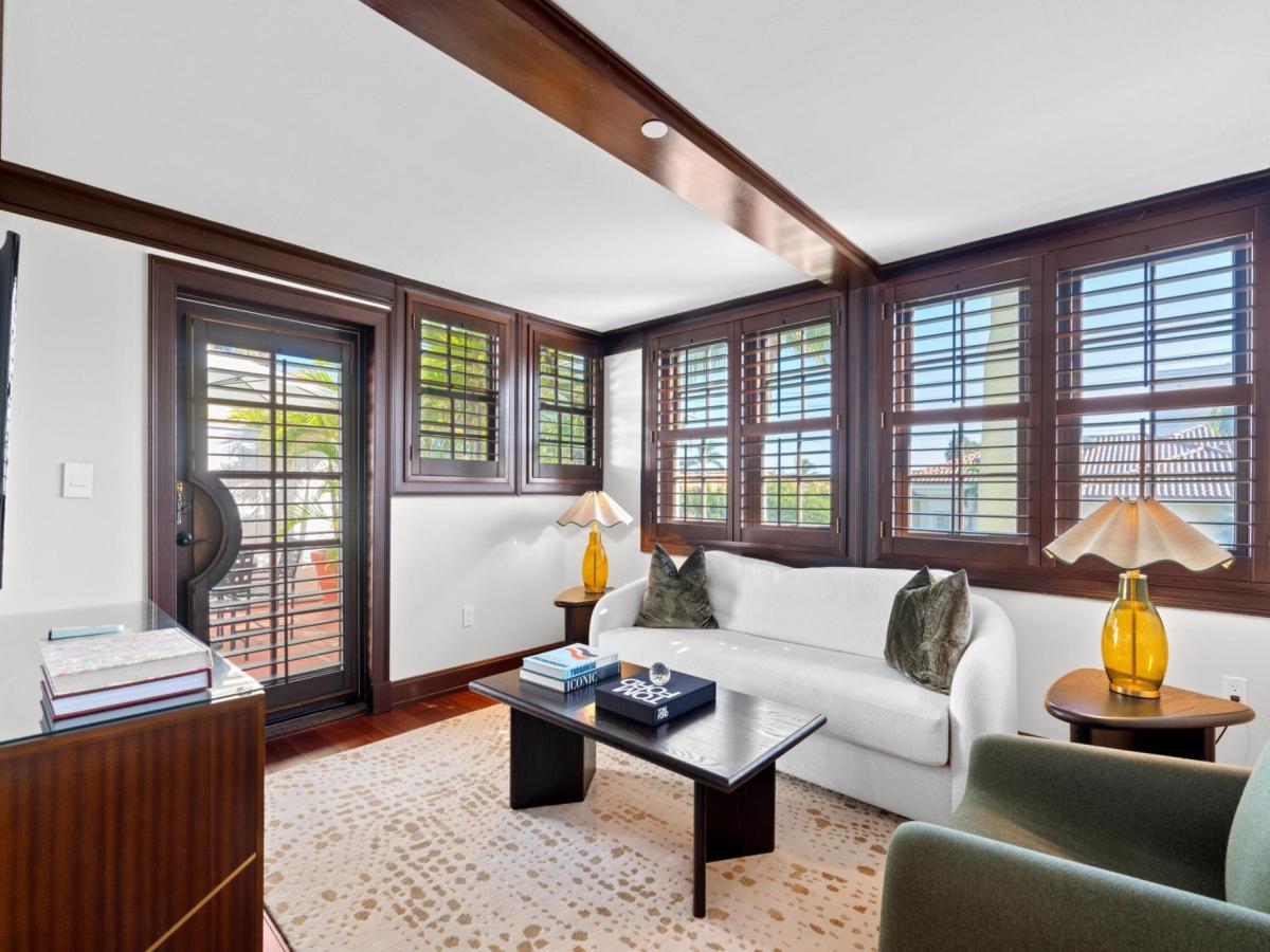 MLS #RX-11040683 image #0