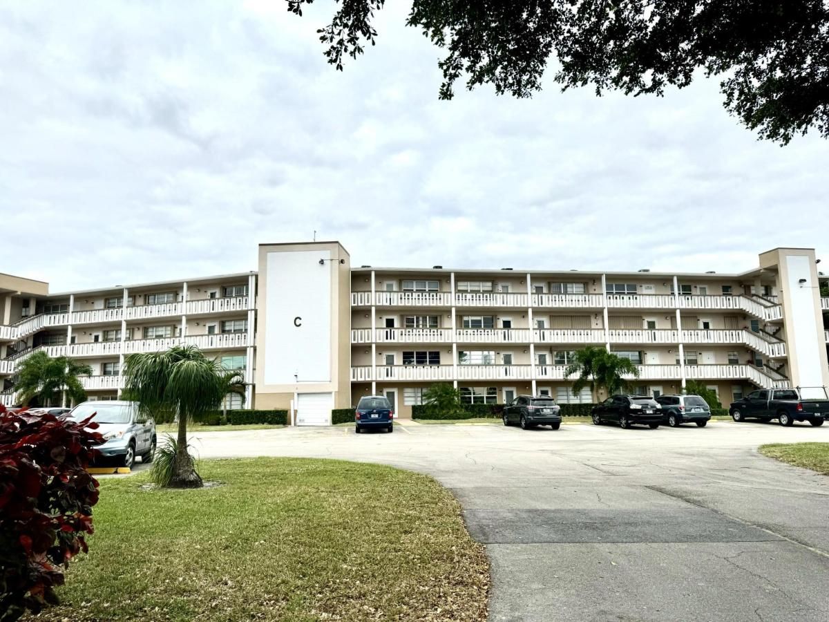 MLS #RX-11040822 image #0