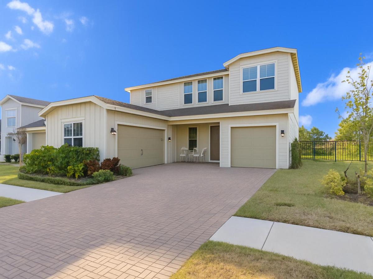 MLS #RX-11043590 image #0