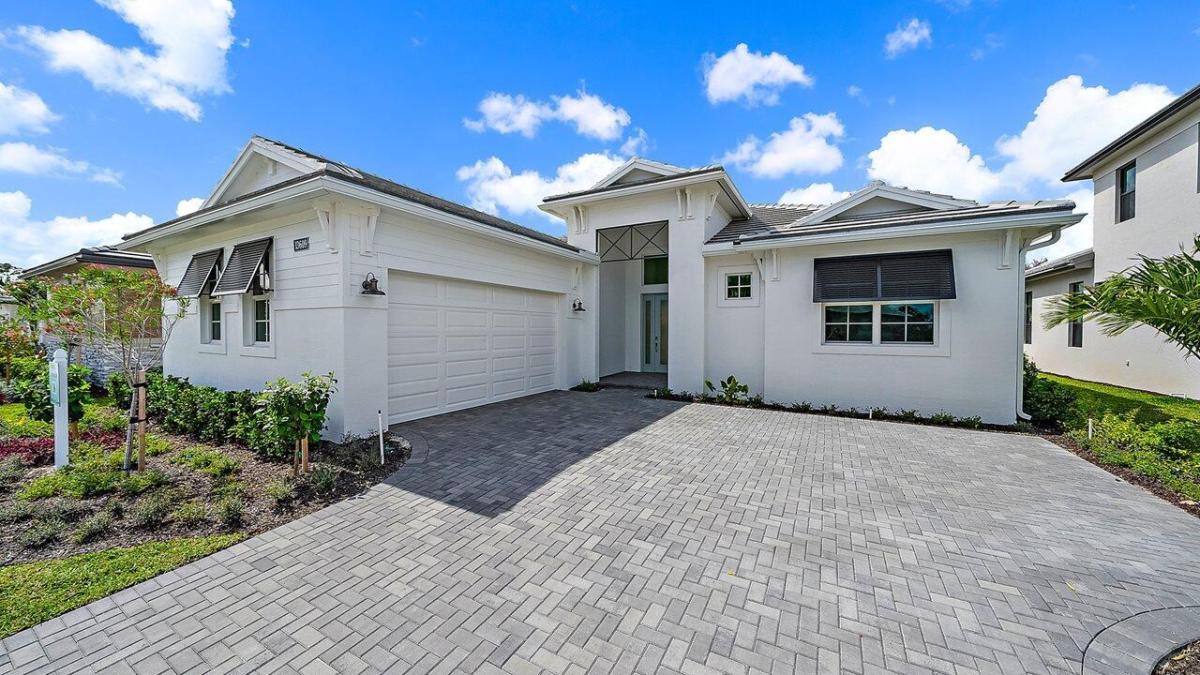 MLS #RX-11045706 image #0