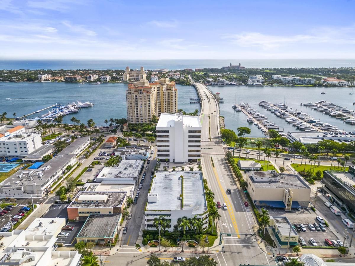 MLS #RX-11045804 image #0