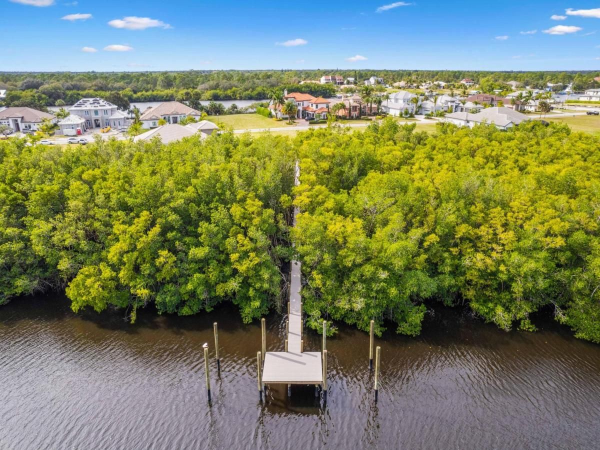 MLS #RX-11047203 image #0