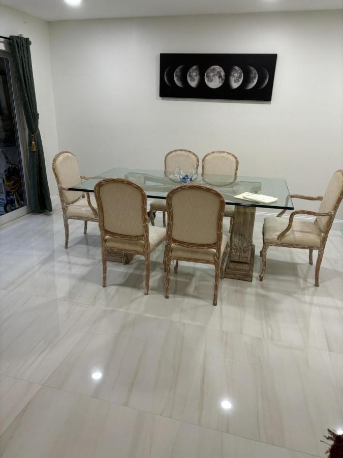MLS #RX-11050282 image #0