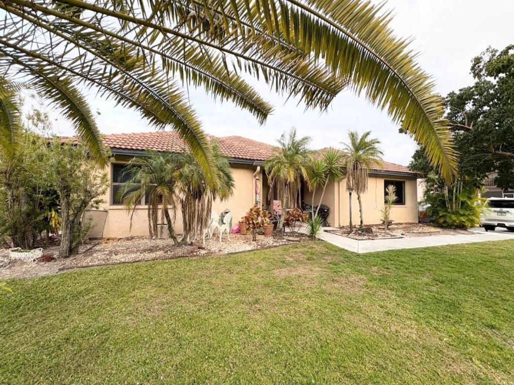 MLS #RX-11051775 image #0