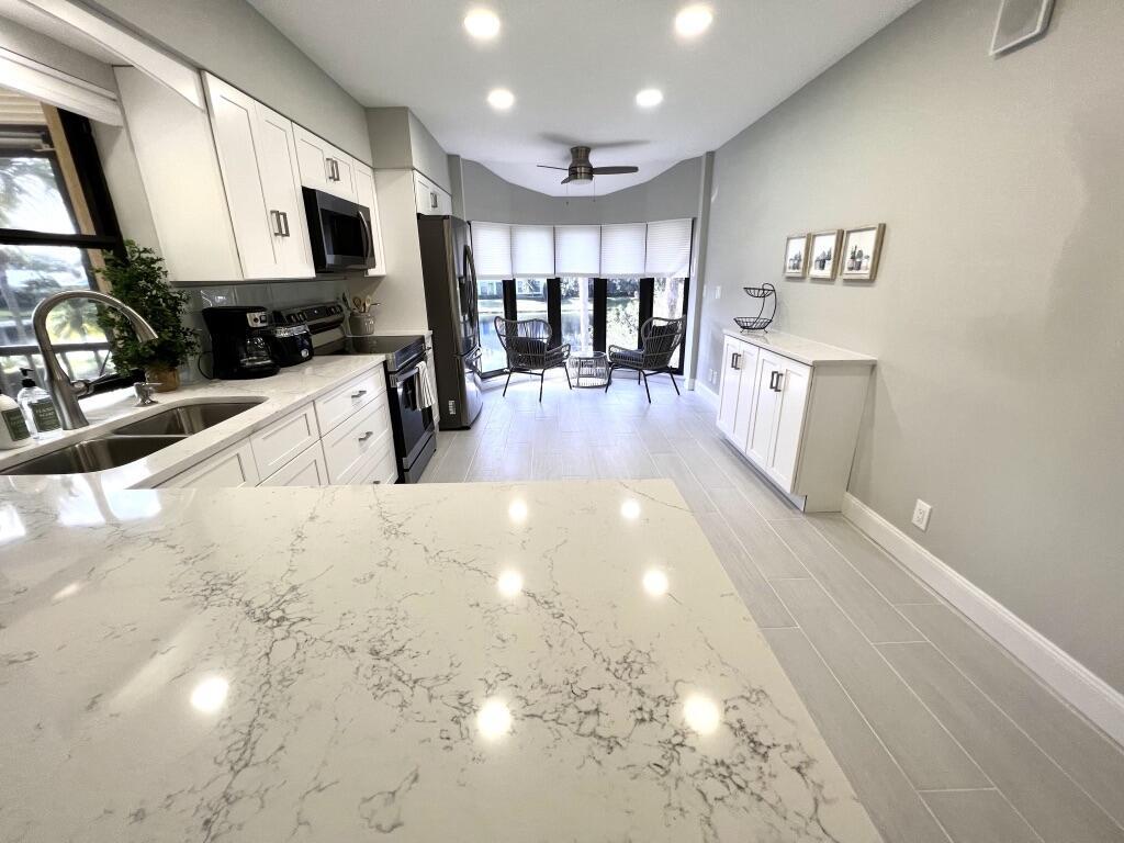 MLS #RX-11051780 image #0