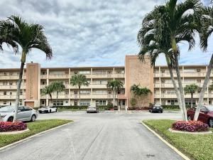 MLS #RX-11053959 image #0