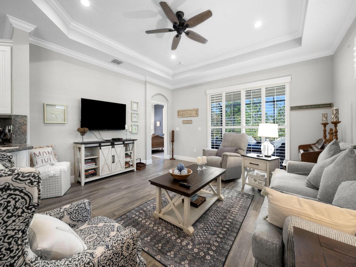 MLS #RX-11054364 image #0