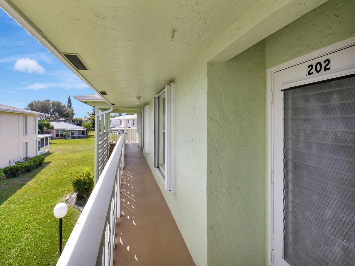 MLS #RX-11058129 image #0