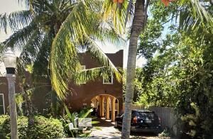 MLS #RX-11058132 image #0