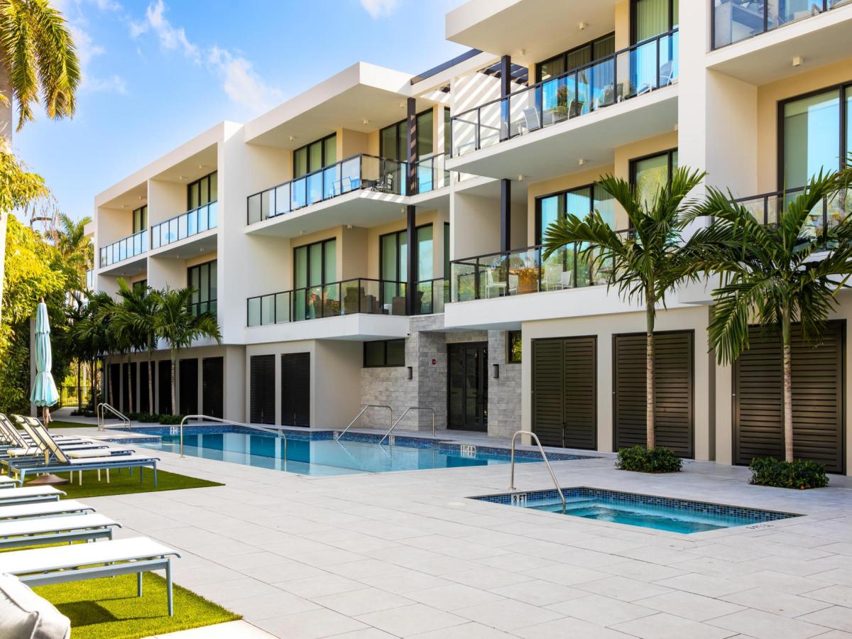 MLS #RX-11060124 image #0