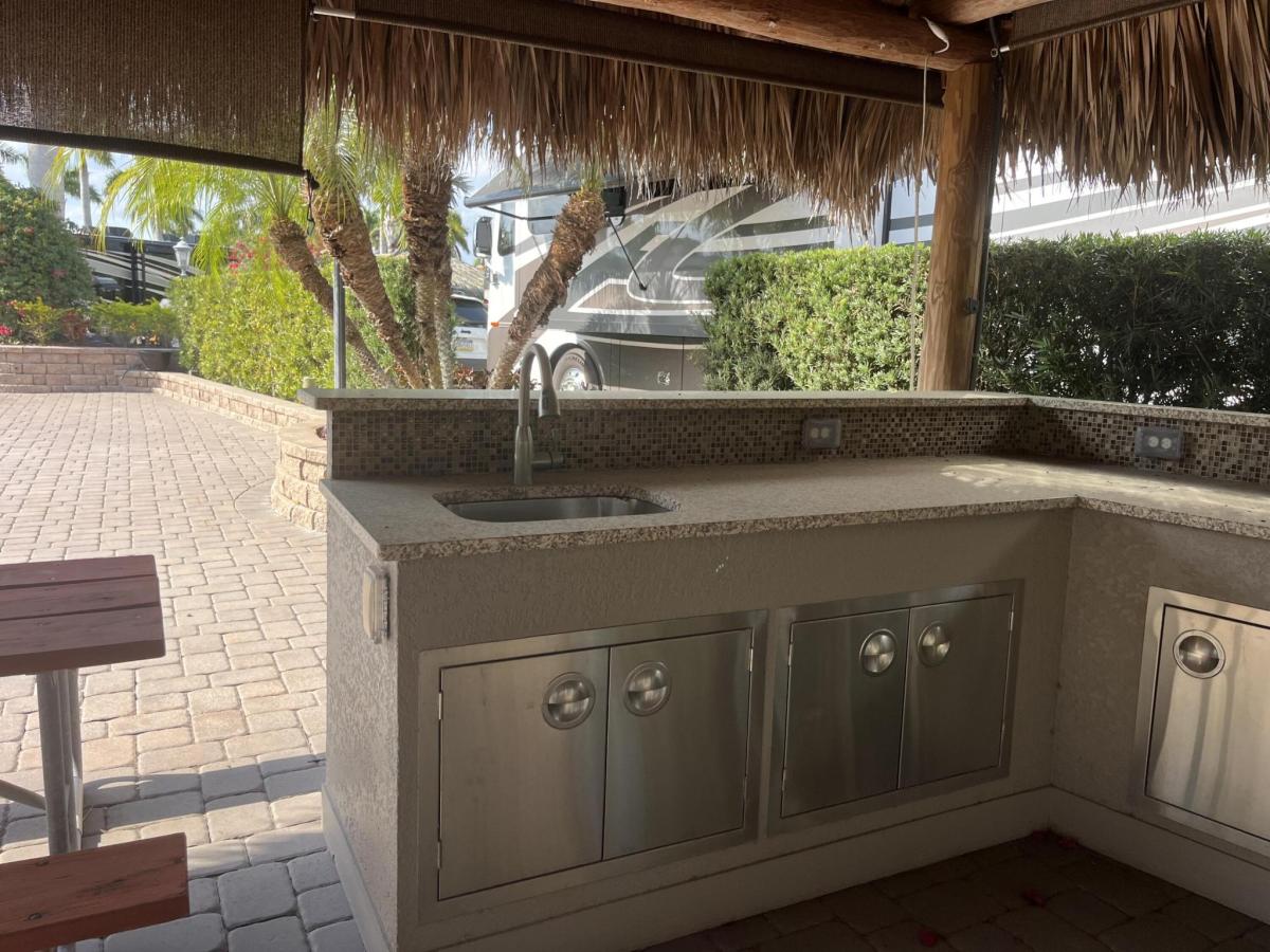 MLS #RX-11061782 image #0