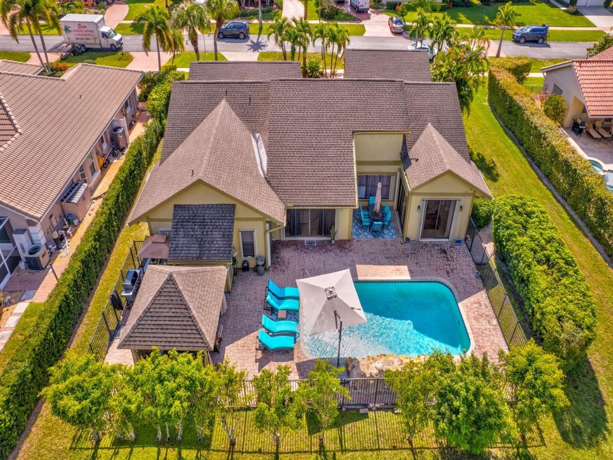 MLS #RX-11063056 image #0