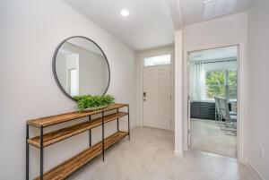 MLS #RX-11063282 image #0