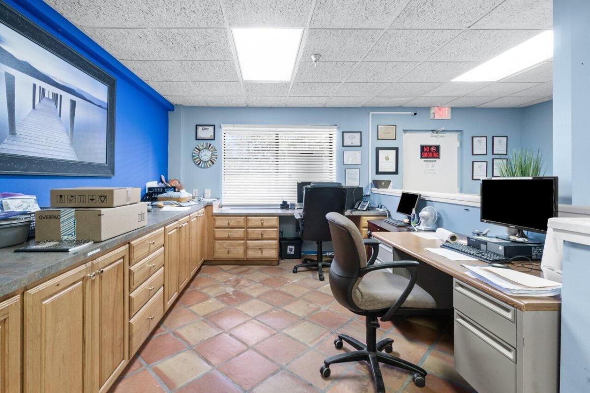 MLS #RX-11063818 image #0