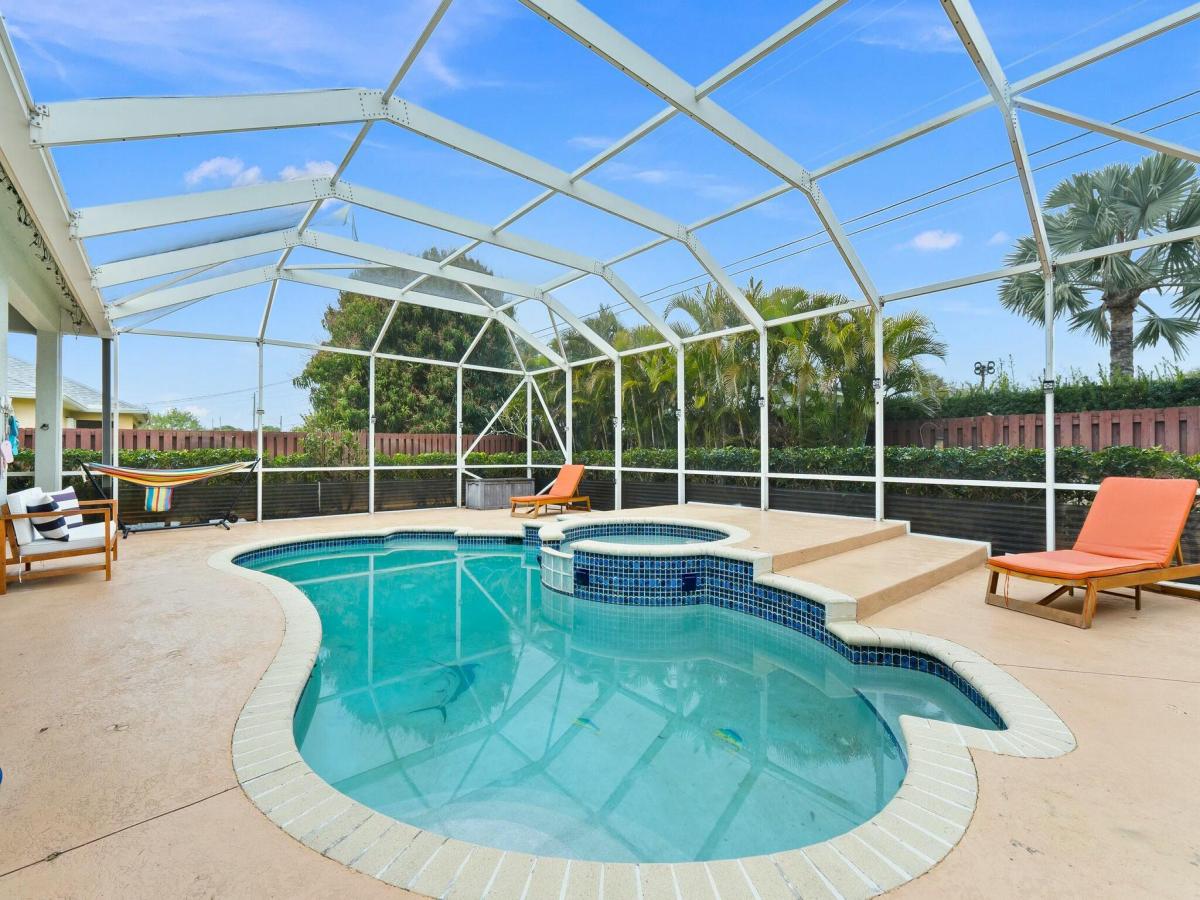 MLS #RX-11066250 image #0