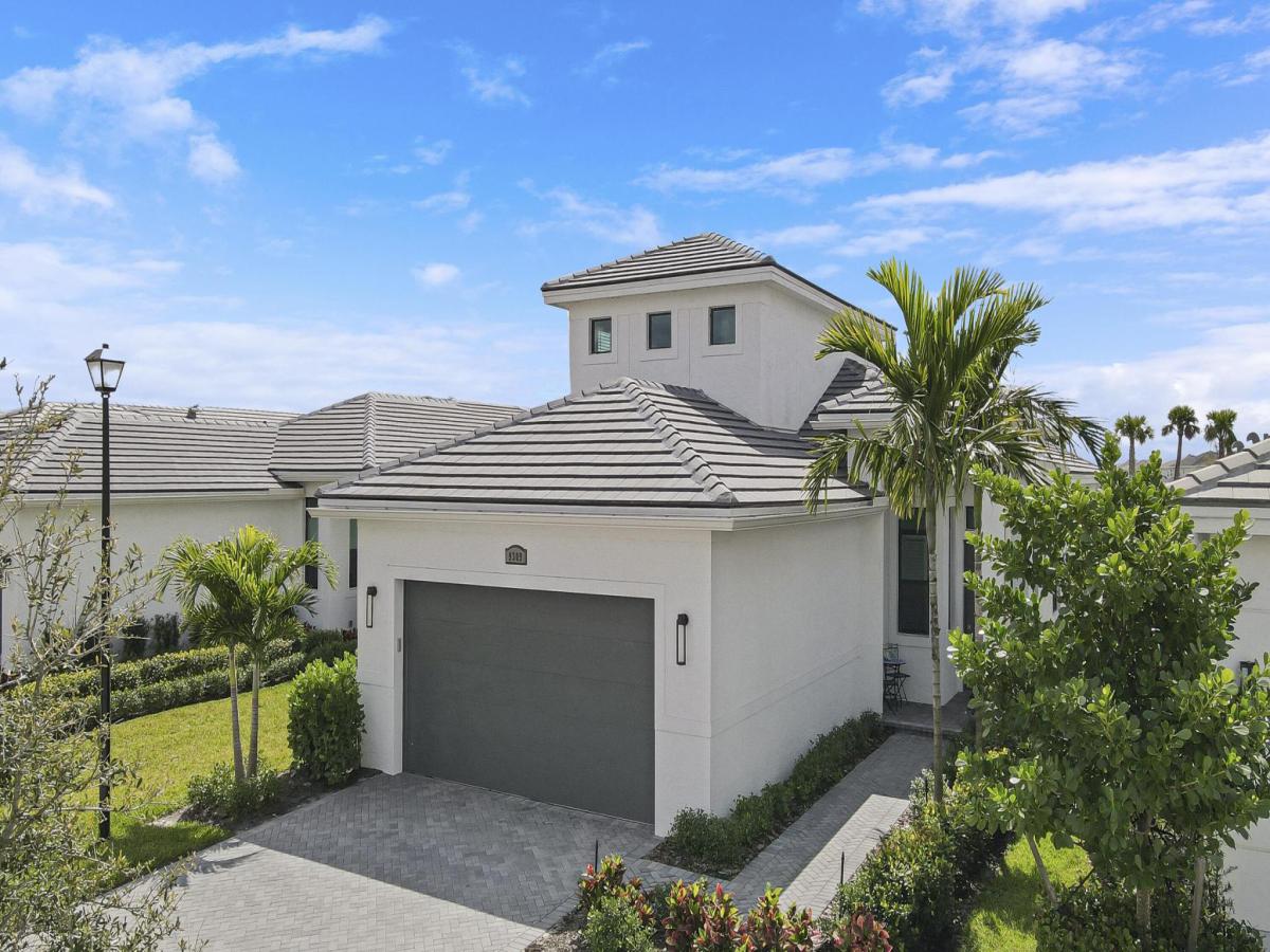 MLS #RX-11067679 image #0