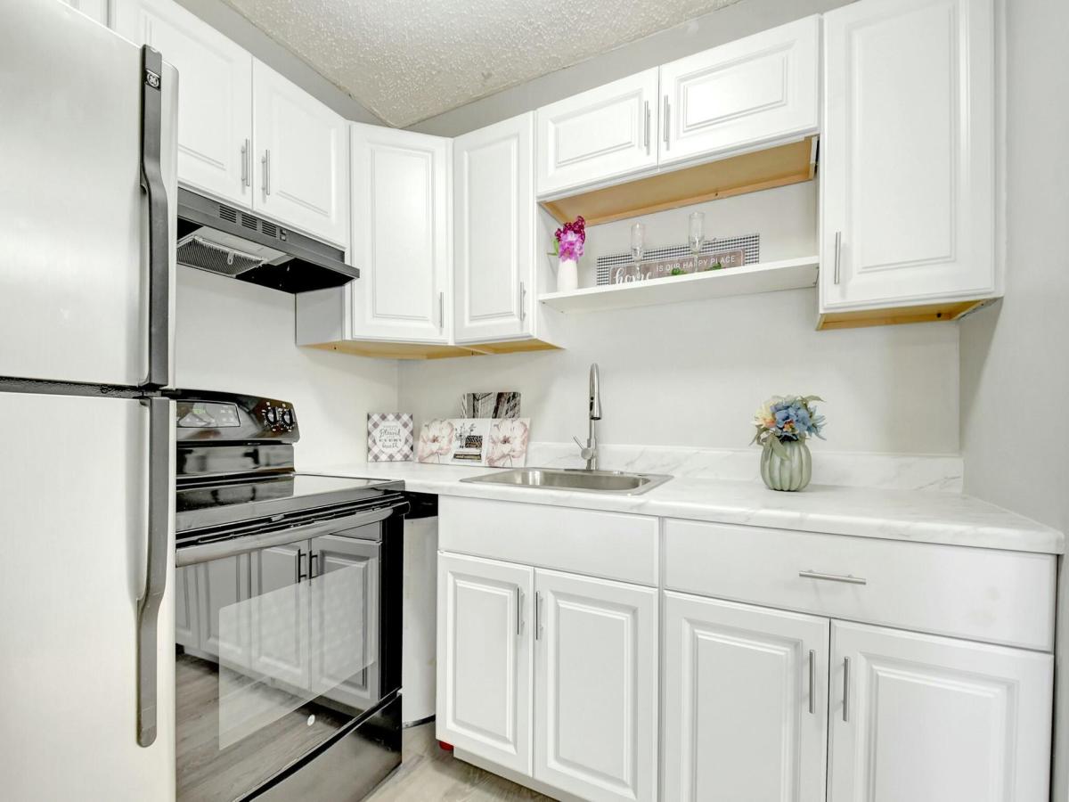 MLS #RX-11068848 image #0