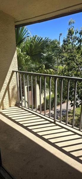 MLS #RX-11036999 image #0