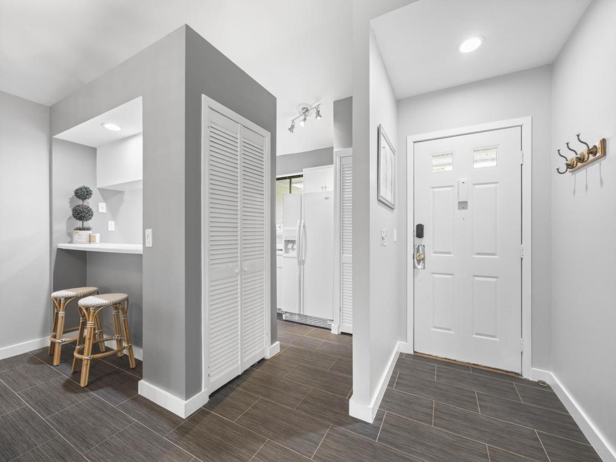 MLS #RX-11070446 image #0