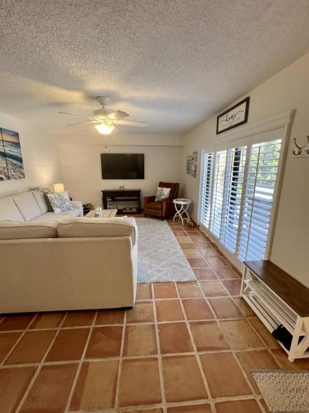 MLS #RX-11070576 image #0