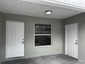 MLS #RX-11070755 image #0