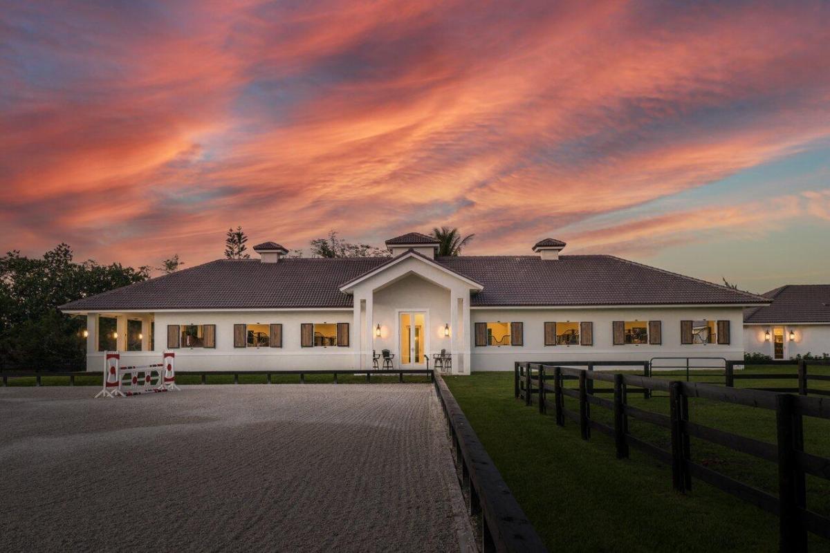 MLS #RX-11071095 image #0