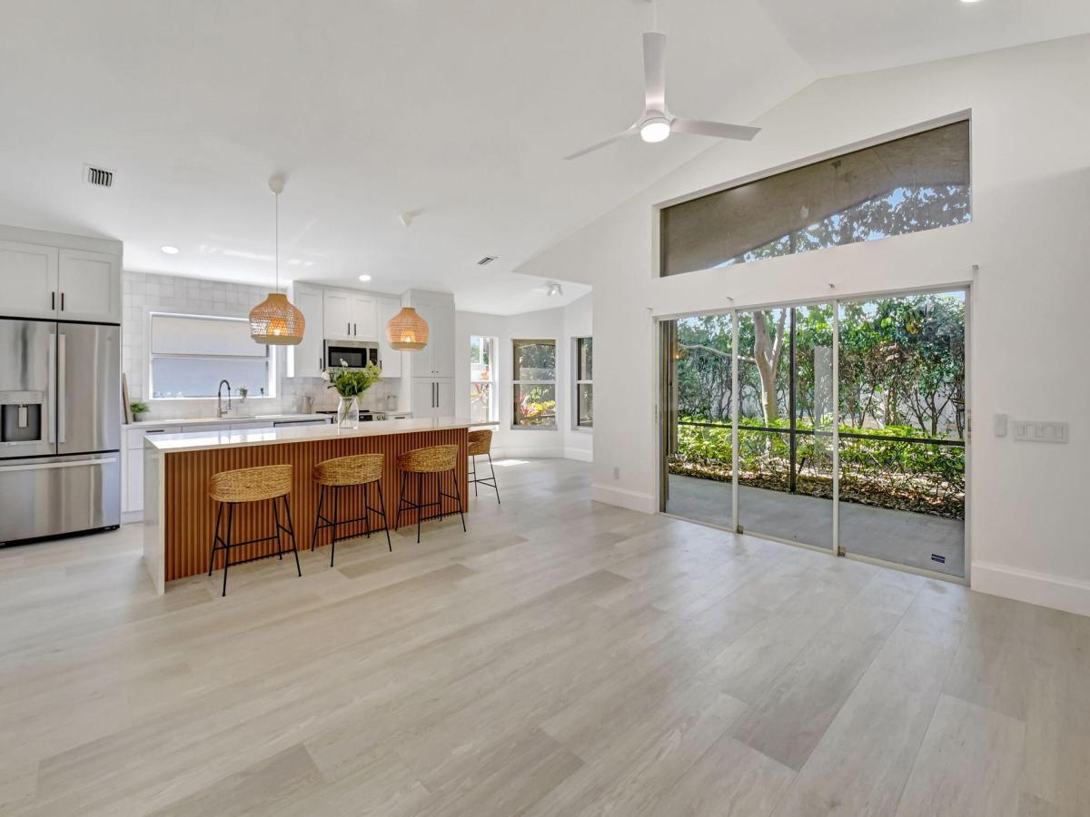 MLS #RX-11071112 image #0