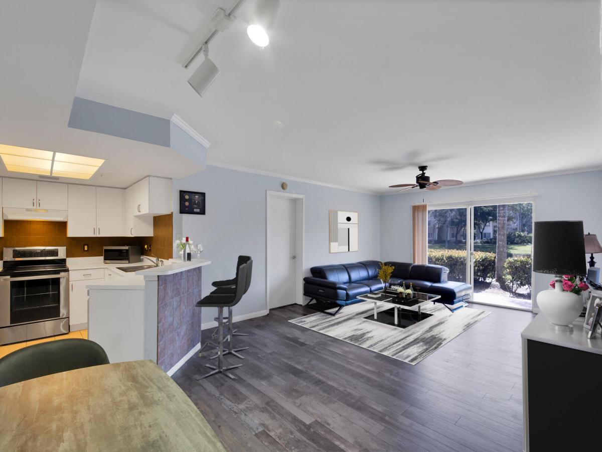 MLS #RX-11073846 image #0