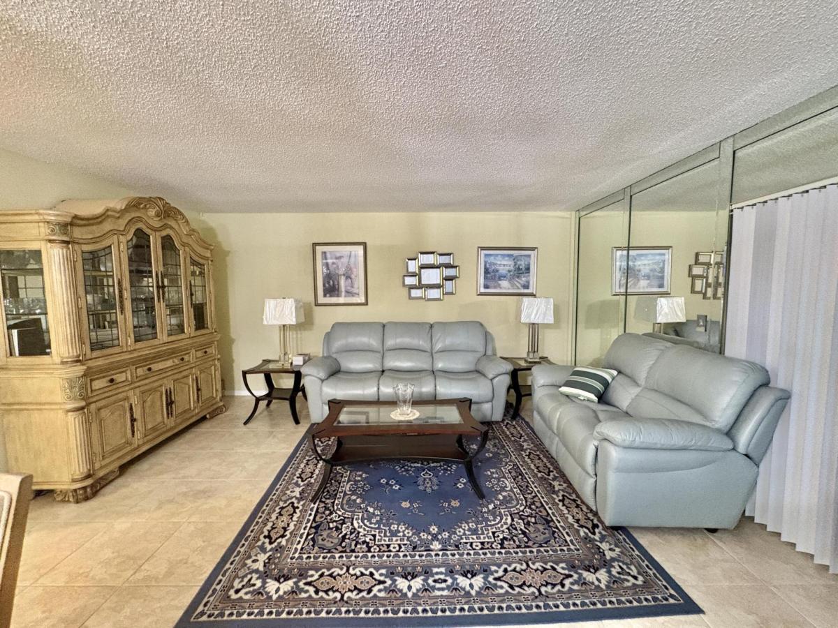 MLS #RX-11074324 image #0