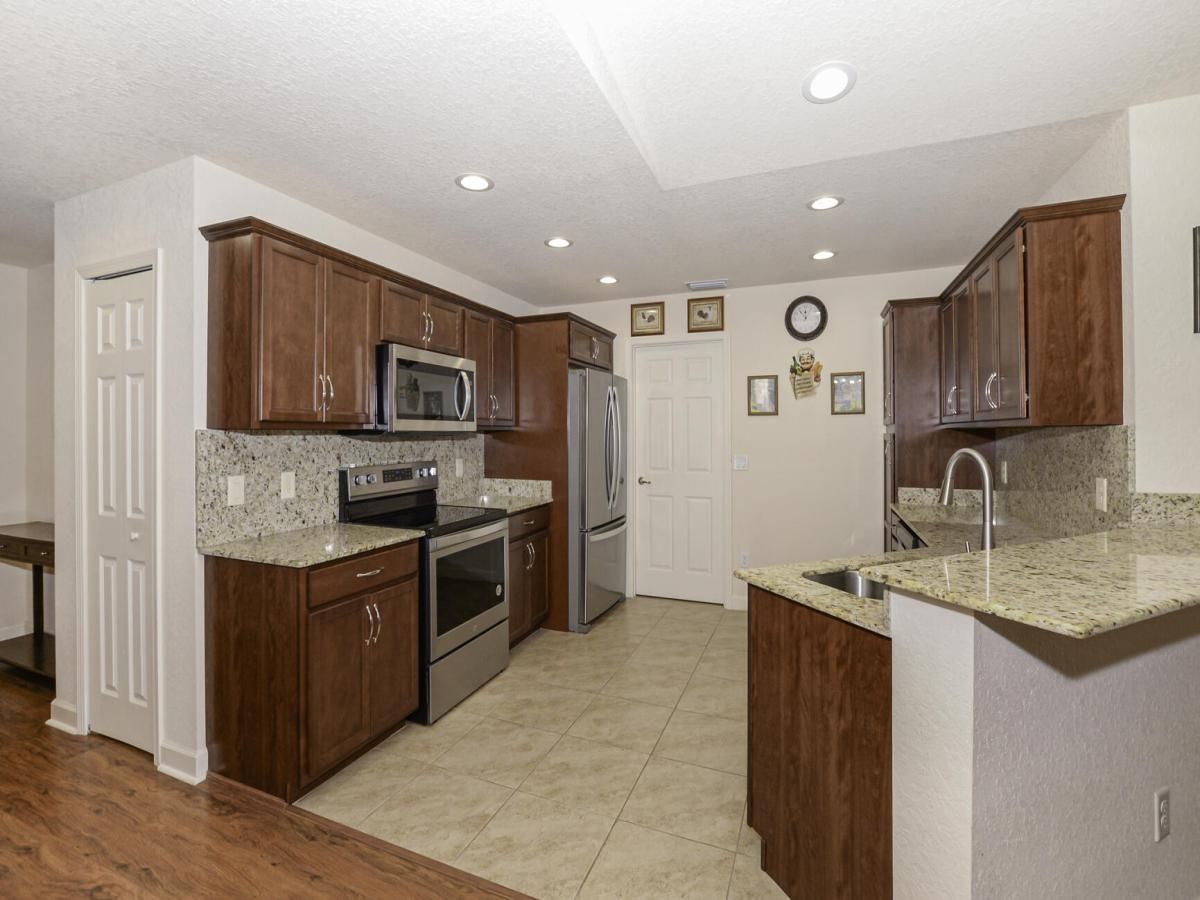 MLS #RX-11075061 image #0