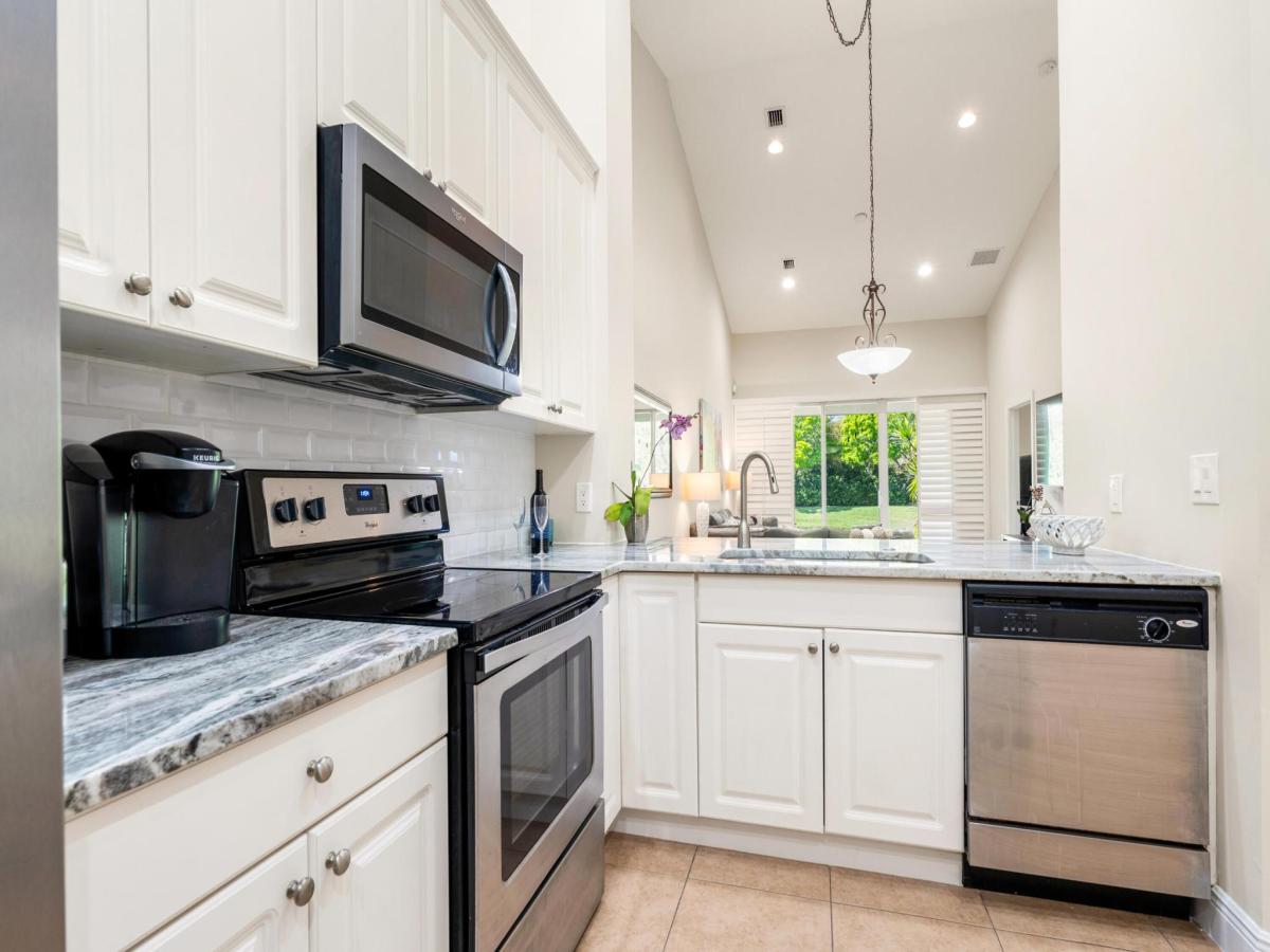 MLS #RX-11075081 image #0