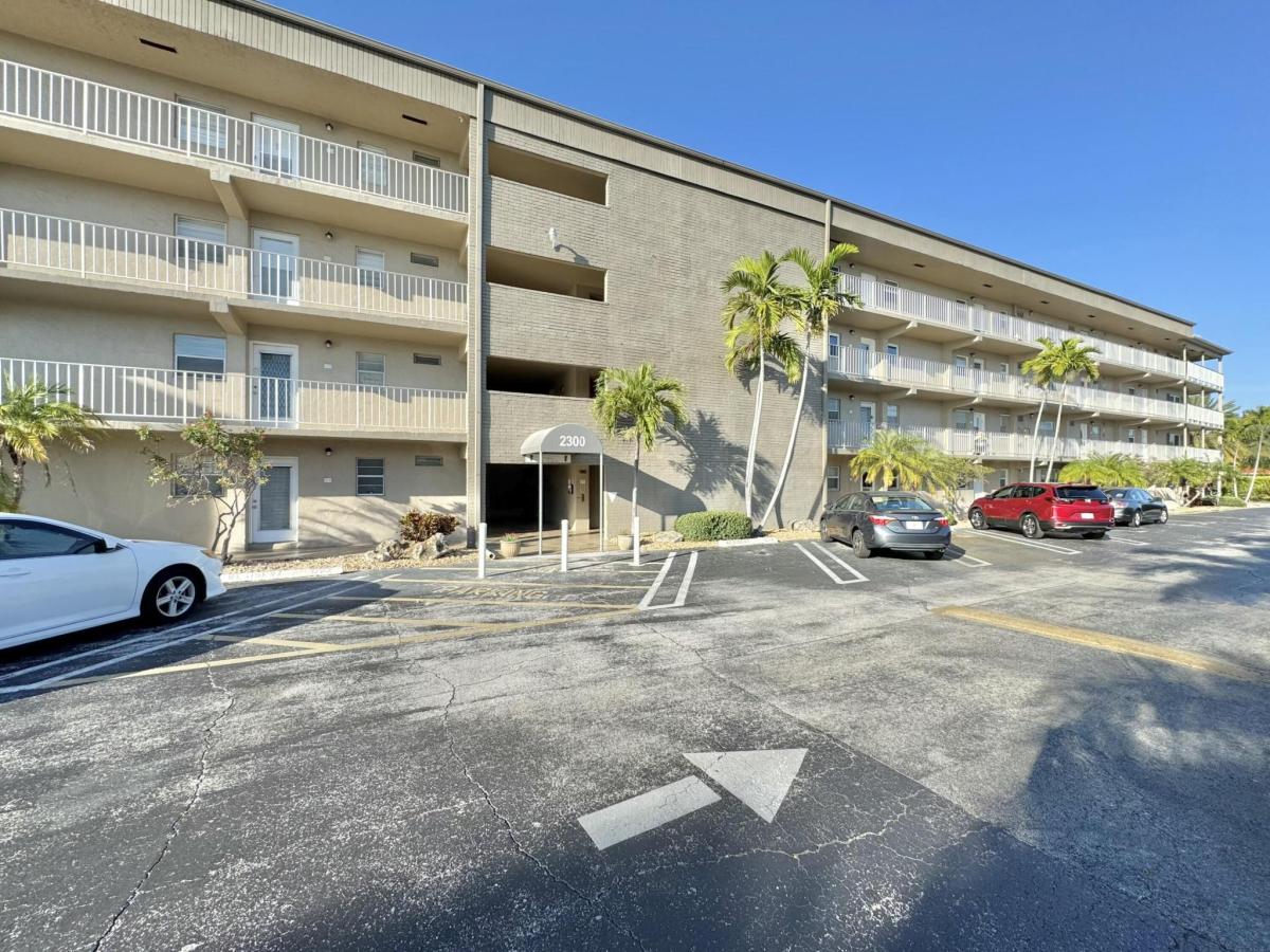 MLS #RX-10951888 image #0